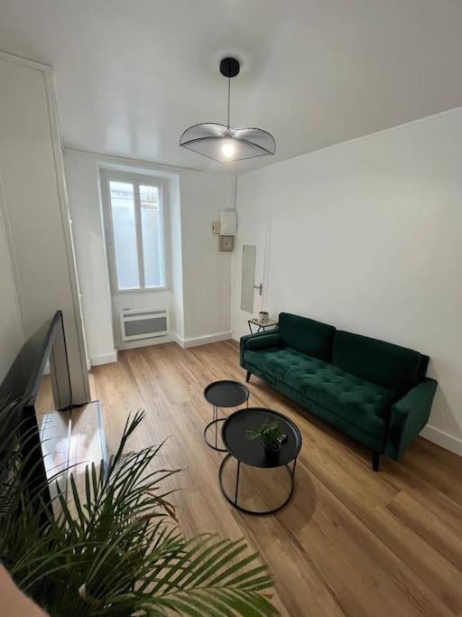 Bel Appartement Dans L'Hyper Centre De น็องต์ ภายนอก รูปภาพ